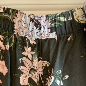 Loft Plus Wide Leg Crop Pull On Pants 22